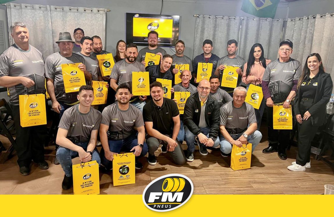 Motoristas da Superviza recebem homenagem e treinamento