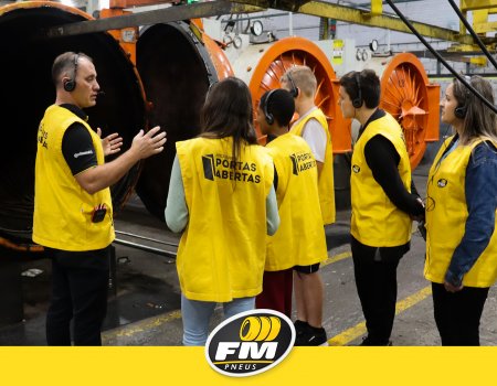 A FM Pneus recebeu os alunos no programa Portas Abertas