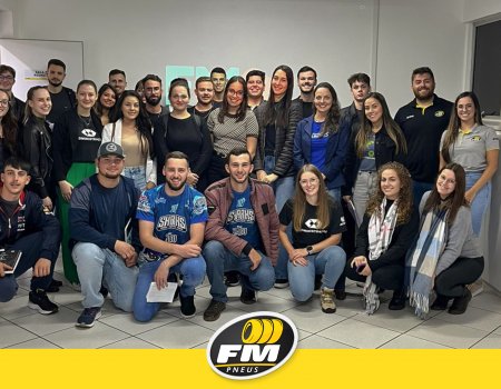 Recebemos os alunos do curso de Administra��o da Unoesc em nossa unidade de Videira/SC